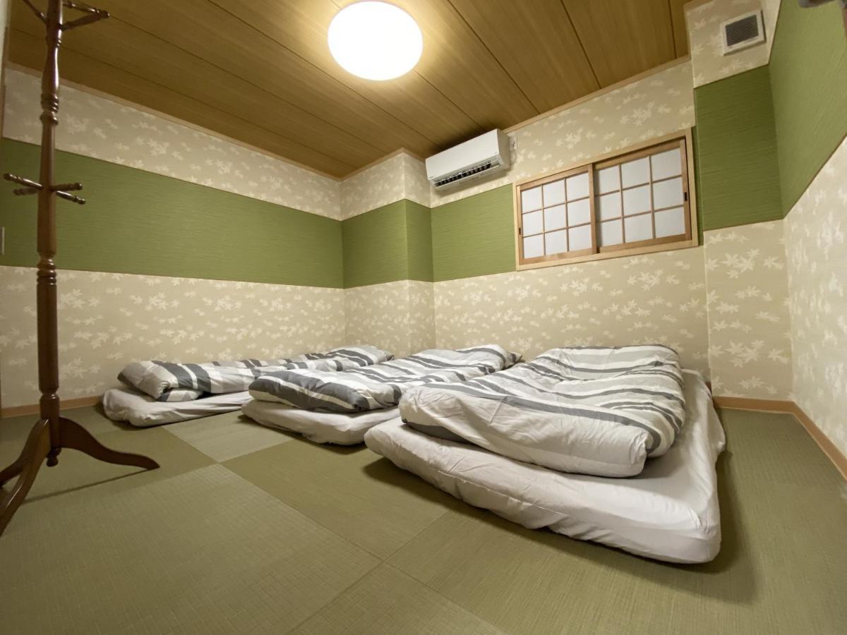 Wutong-40 Minutes Direct To Kansai Airport And 5 Minute Walk To Jr Or Subway Or Nankai Line And 1 Minute To Tsutenkaku The Landmark Of Osaka And Many Japanese Bistros Nearby 外观 照片