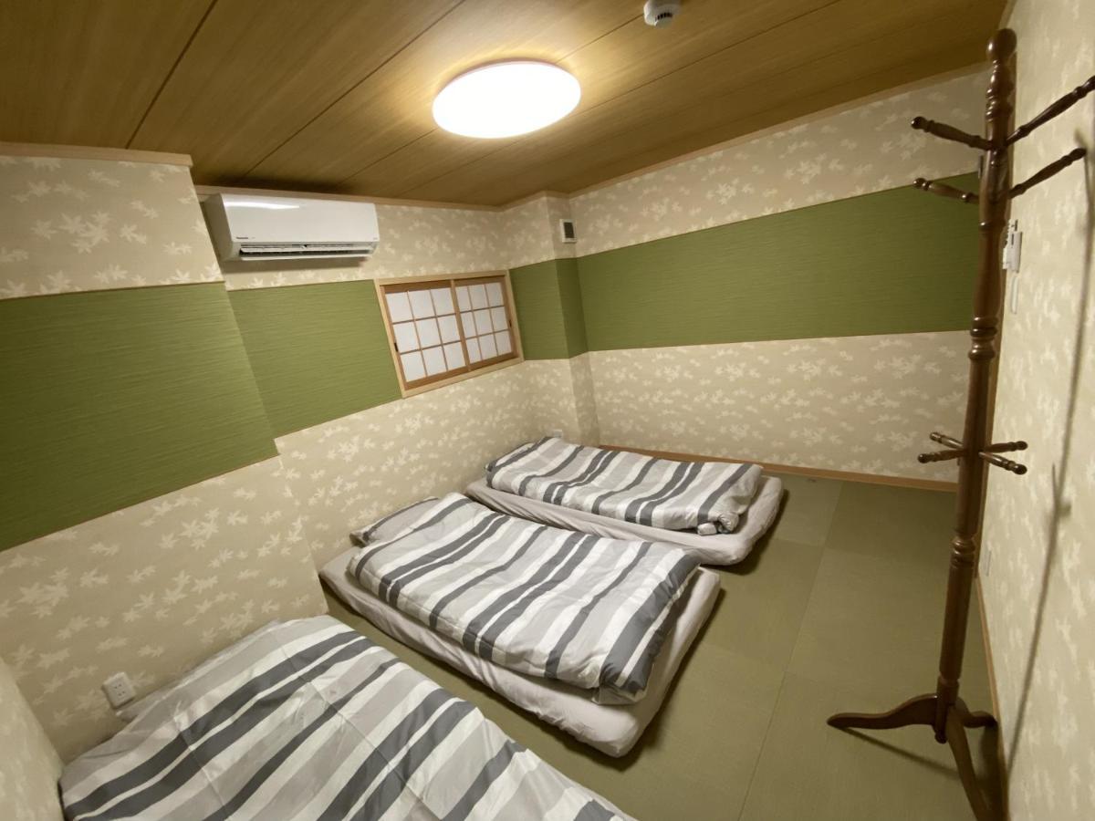 Wutong-40 Minutes Direct To Kansai Airport And 5 Minute Walk To Jr Or Subway Or Nankai Line And 1 Minute To Tsutenkaku The Landmark Of Osaka And Many Japanese Bistros Nearby 外观 照片