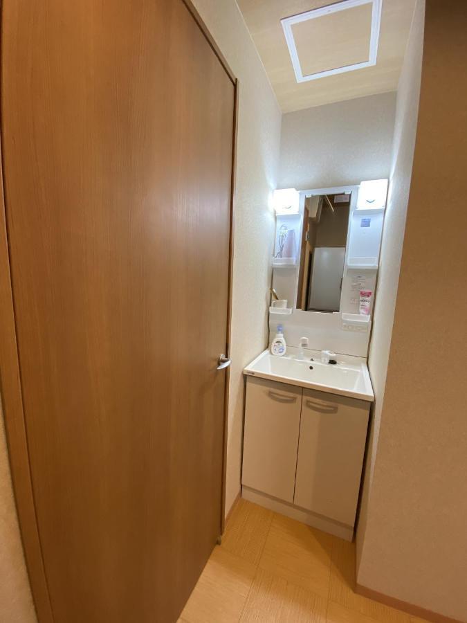 Wutong-40 Minutes Direct To Kansai Airport And 5 Minute Walk To Jr Or Subway Or Nankai Line And 1 Minute To Tsutenkaku The Landmark Of Osaka And Many Japanese Bistros Nearby 外观 照片